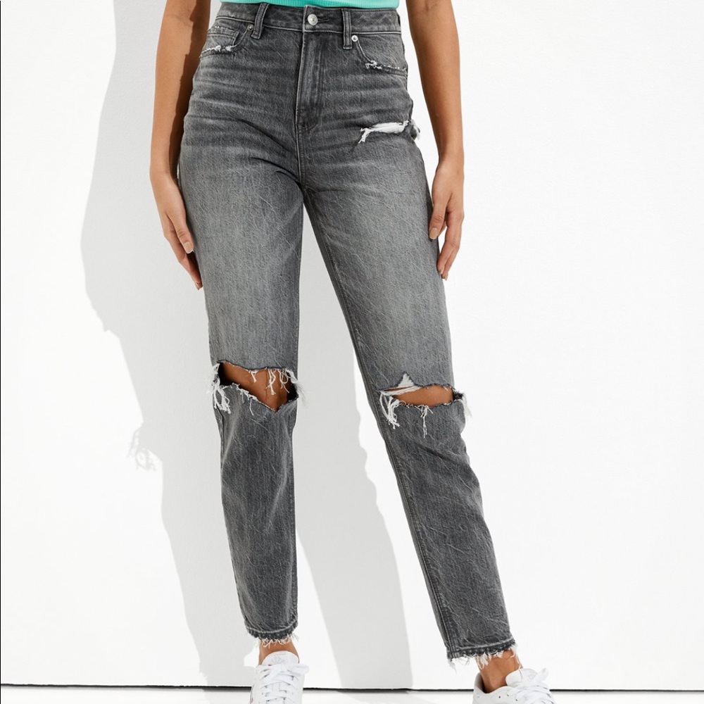 NWT American Eagle Ripped Mom Jean 4 Long High rise